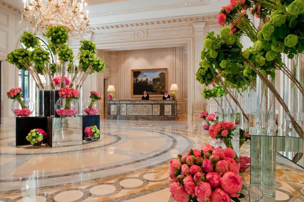 Four Seasons Hotel George V - 4