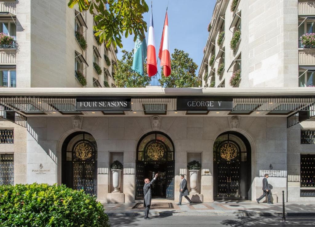 Four Seasons Hotel George V - 1
