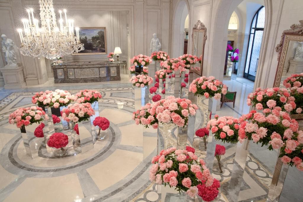 Four Seasons Hotel George V - 8