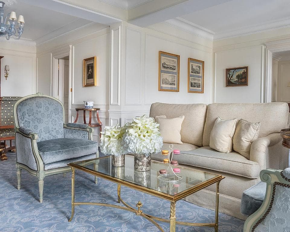 Four Seasons Hotel George V - 37