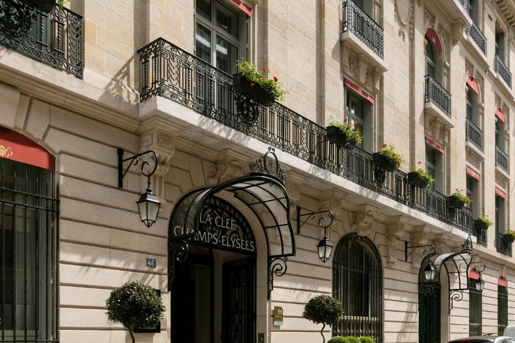 La Clef Champs-Elysees Paris by The Crest Collection - 9