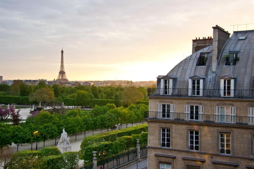 Hotel Regina Louvre - 1