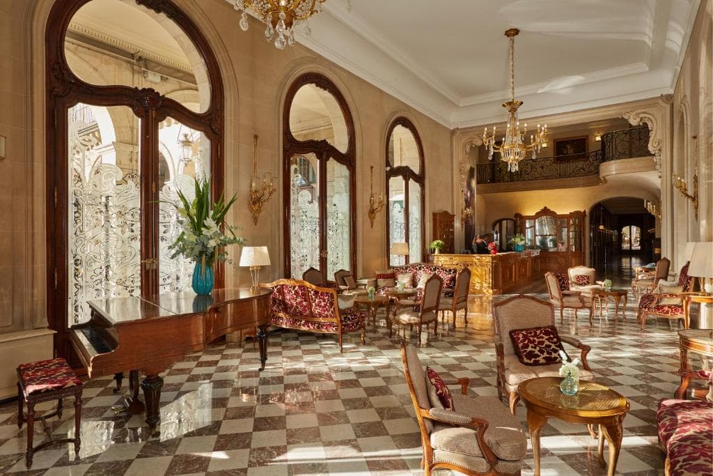 Hotel Regina Louvre - 12
