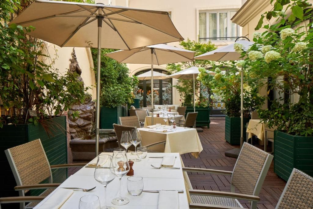 Hotel Regina Louvre - 16