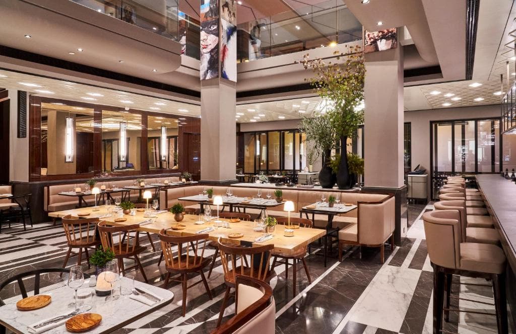 Hotel Lutetia, Paris - 17