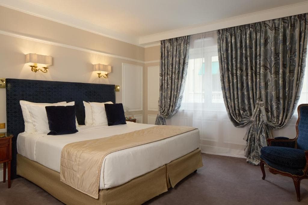Majestic Hotel - SPA Champs Elysees - 7