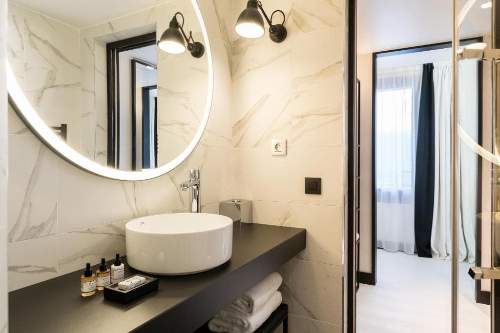 Laz' Hotel Spa Urbain Paris - 13
