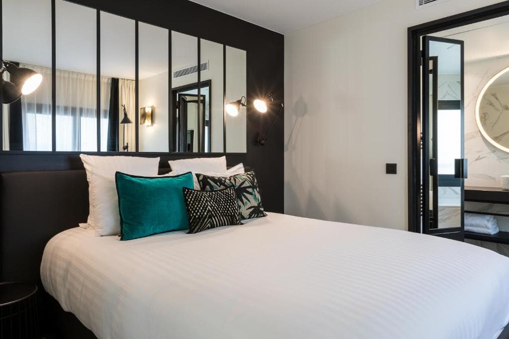 Laz' Hotel Spa Urbain Paris - 18