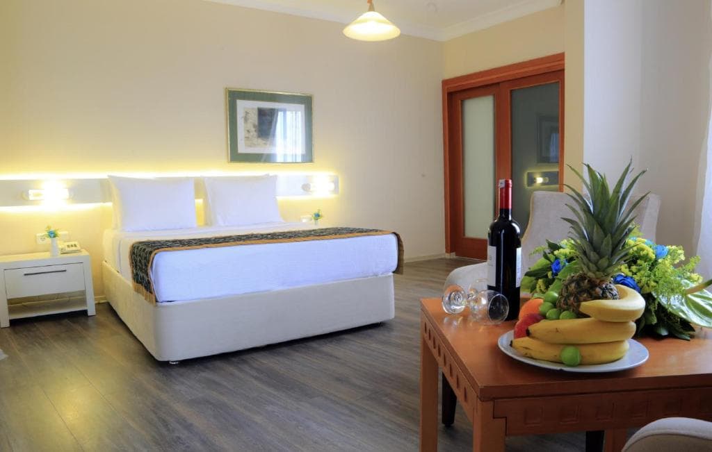 Roseira Beach Resort - 17