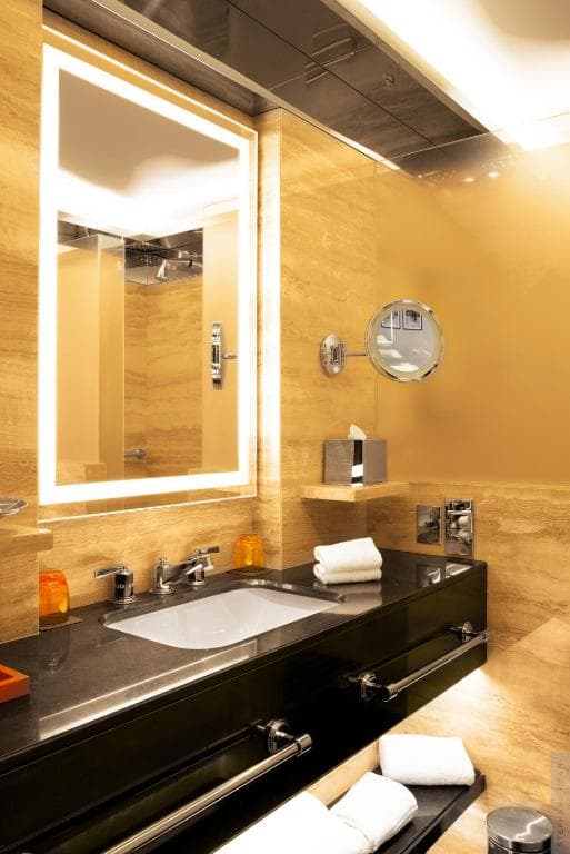 Hotel Montaigne - 11