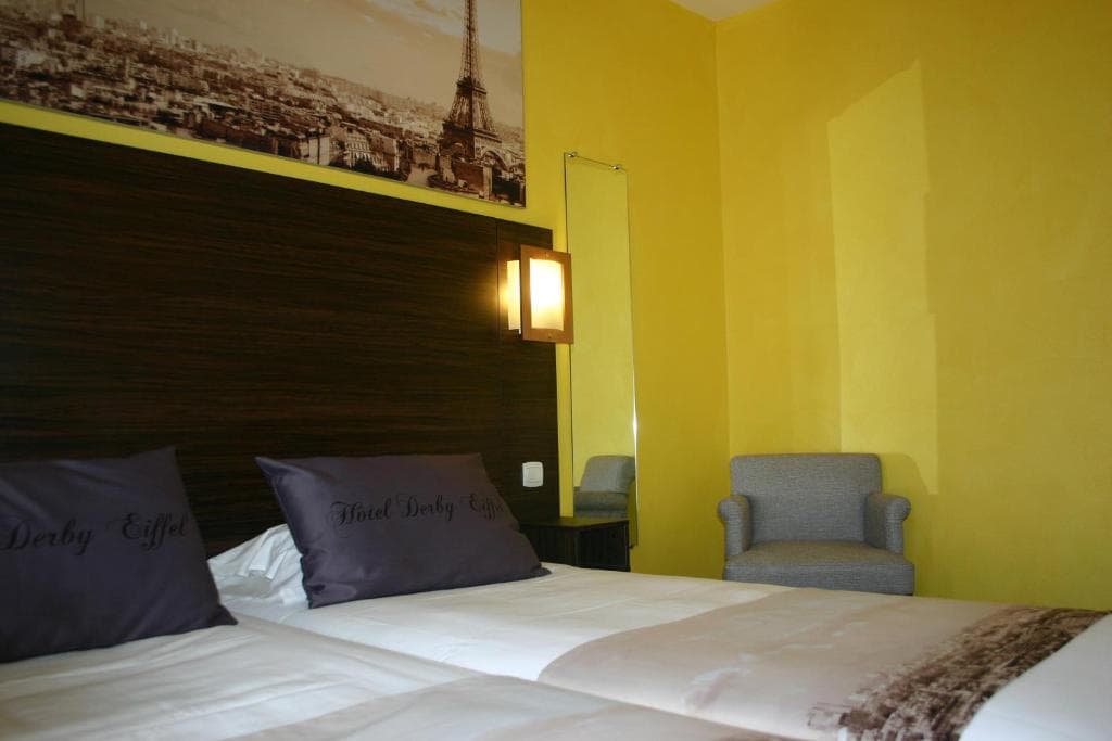Derby Eiffel - 24