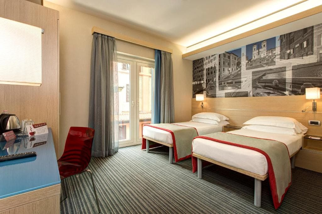 iQ Hotel Roma - 19