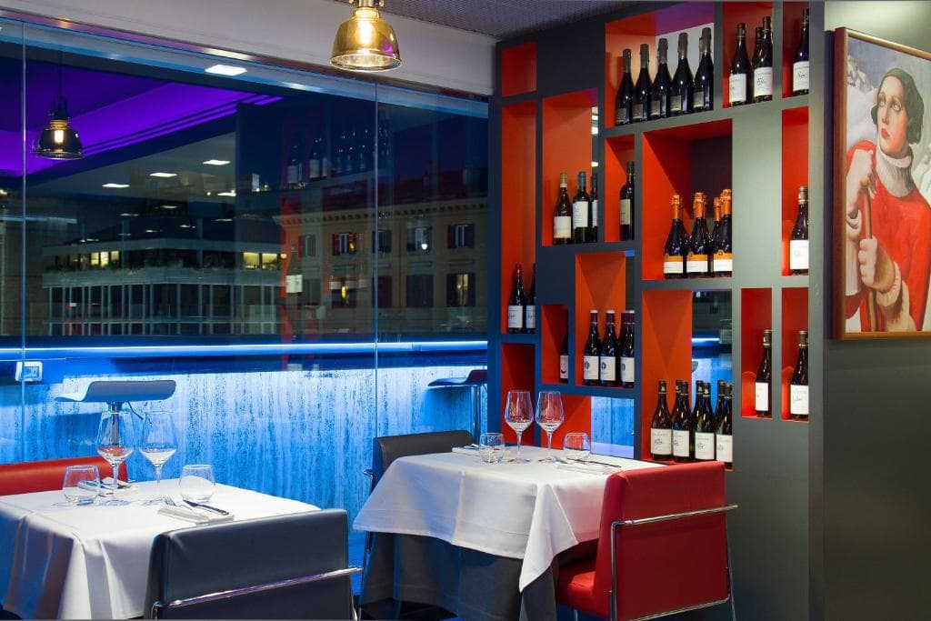 iQ Hotel Roma - 36