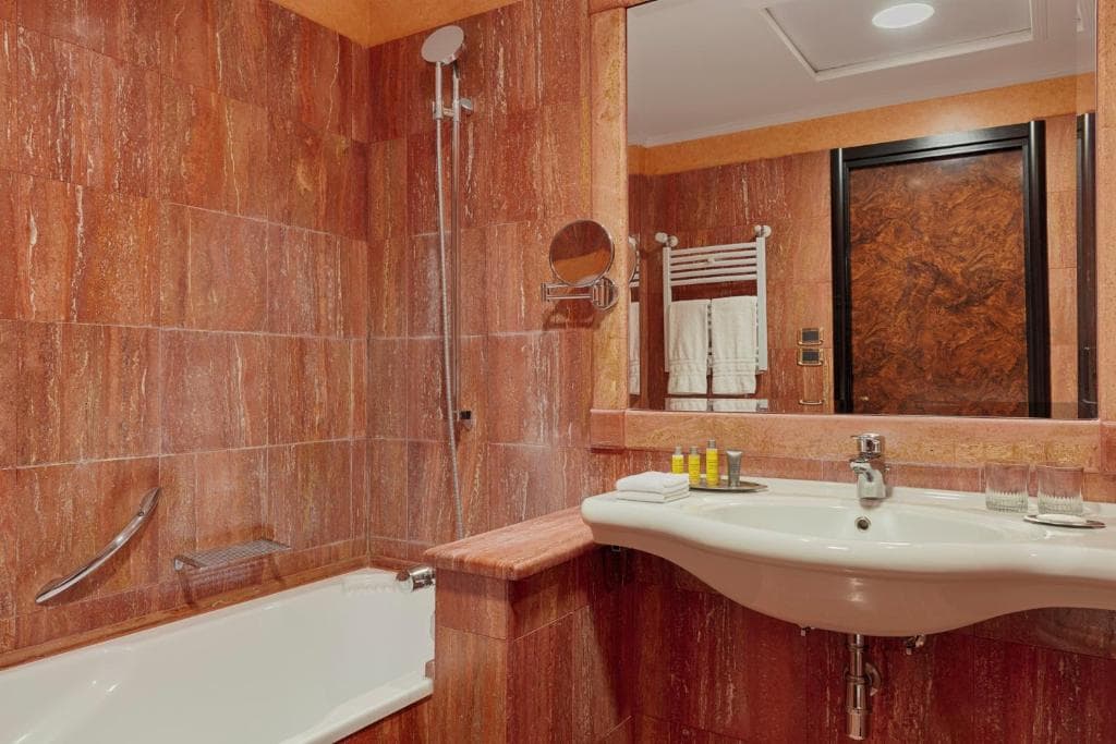Rome Marriott Park Hotel - 12