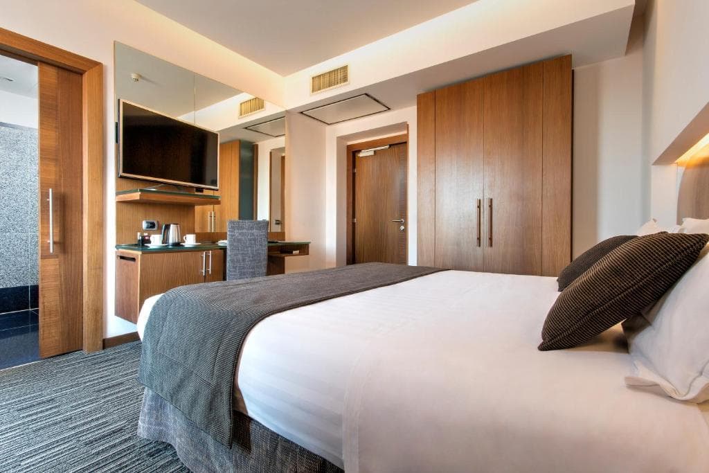 Best Western Plus Hotel Universo - 18
