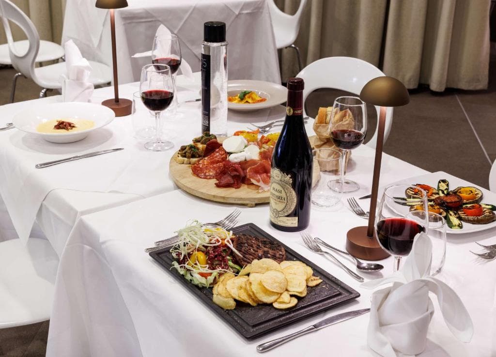Best Western Premier Hotel Royal Santina - 18