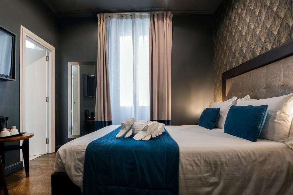 Hotel 87 Eighty seven - 91
