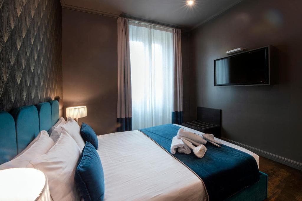 Hotel 87 Eighty seven - 95