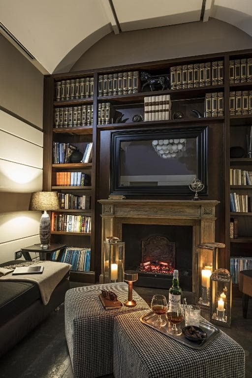 The Independent Hotel - 20