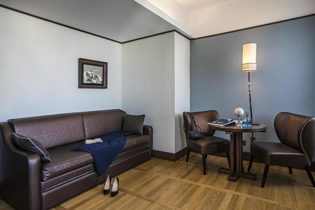 The Independent Hotel - 29