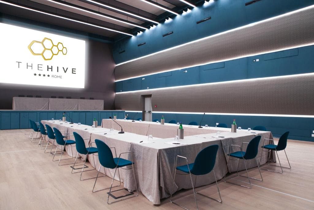The Hive Hotel - 18