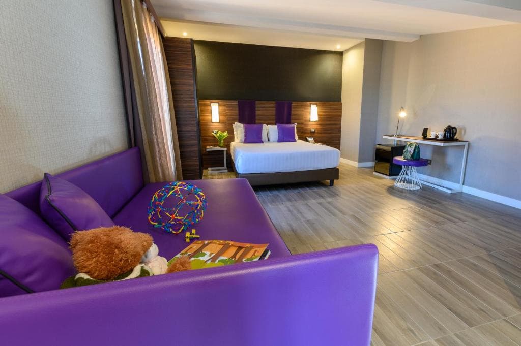 The Republic Hotel - 2