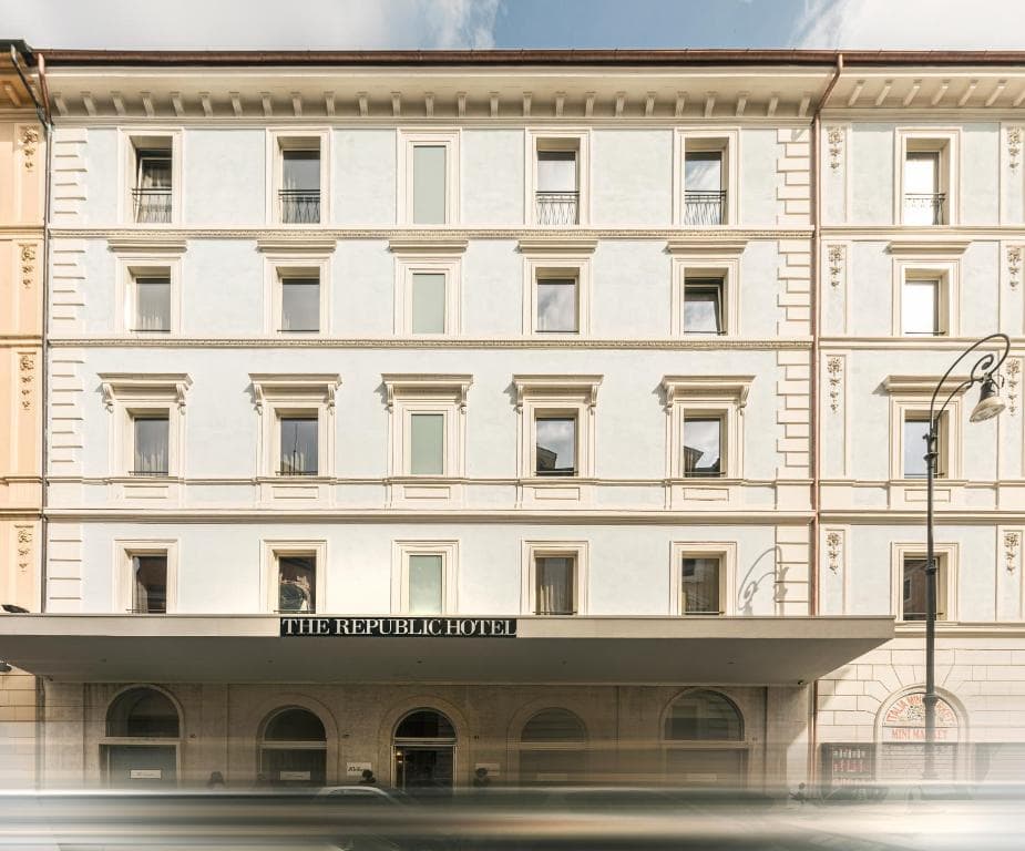 The Republic Hotel - 5