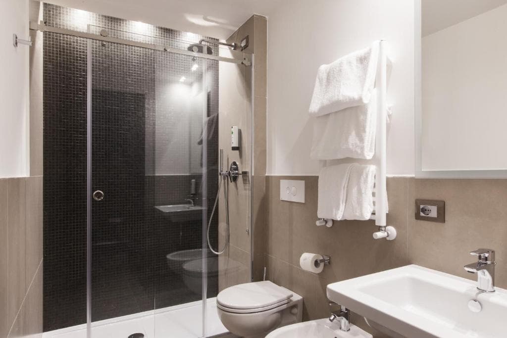 The Republic Hotel - 15