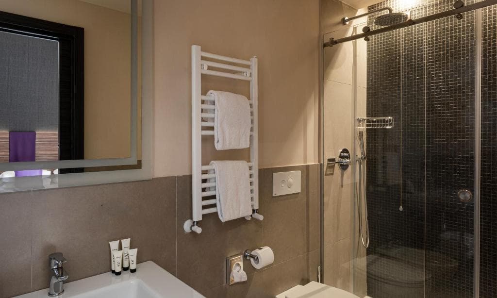 The Republic Hotel - 26