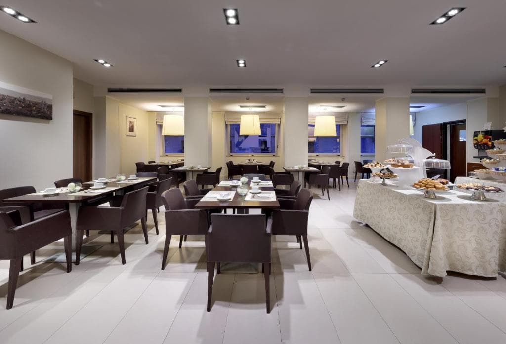 Hotel Saint John - 11