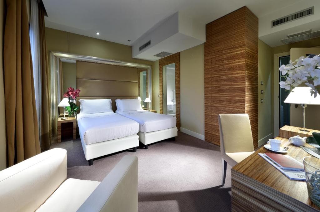 Hotel Saint John - 55
