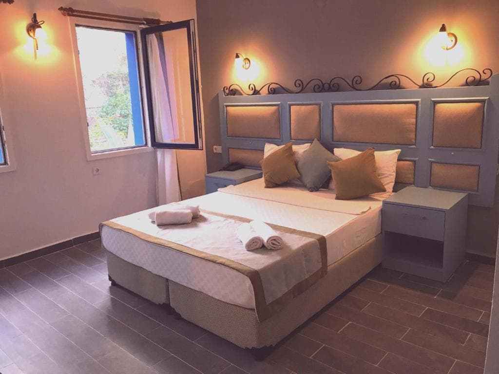 Atrium Hotel - 23