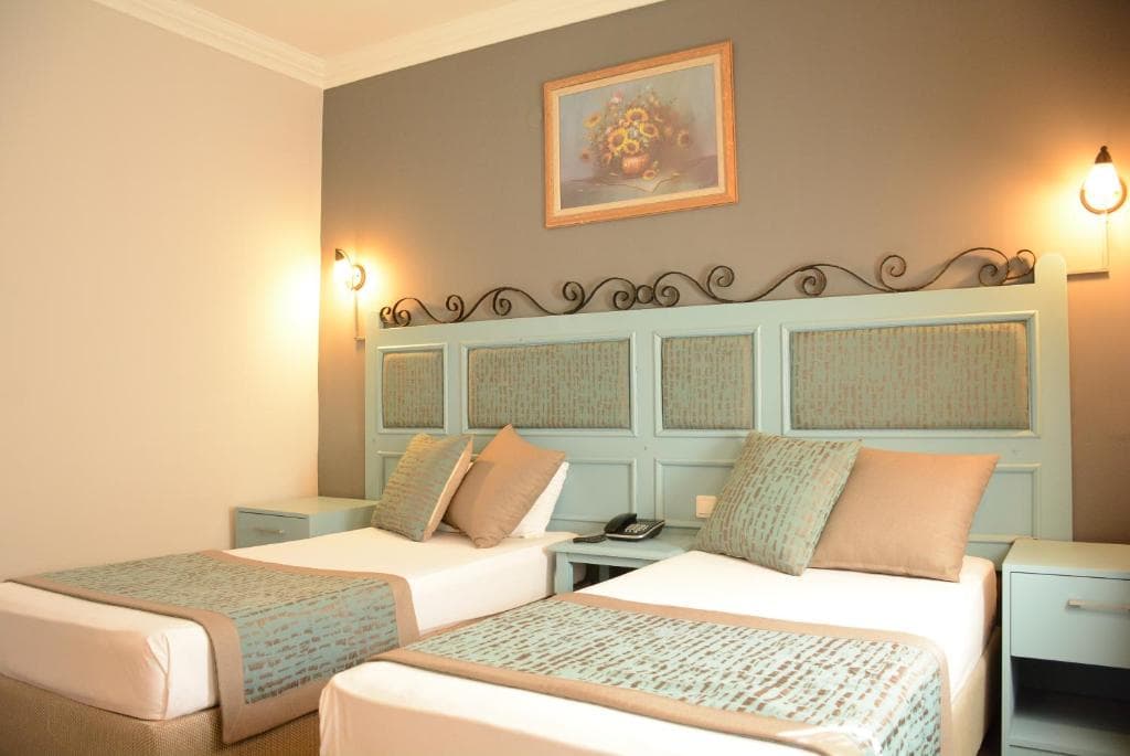 Atrium Hotel - 29