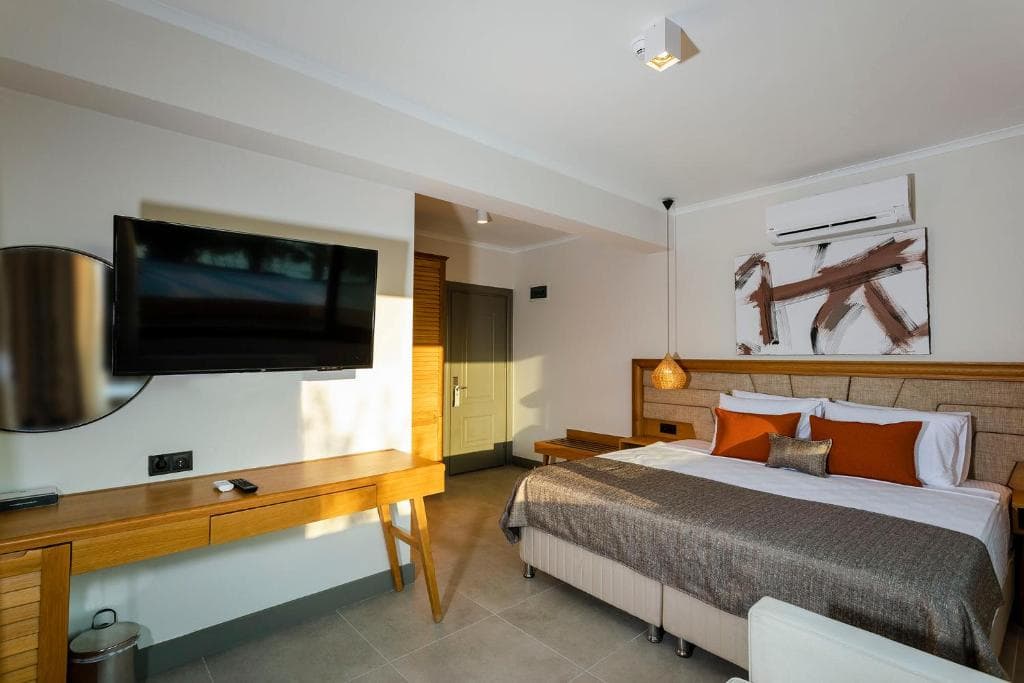 Yalipark Beach Hotel - 24