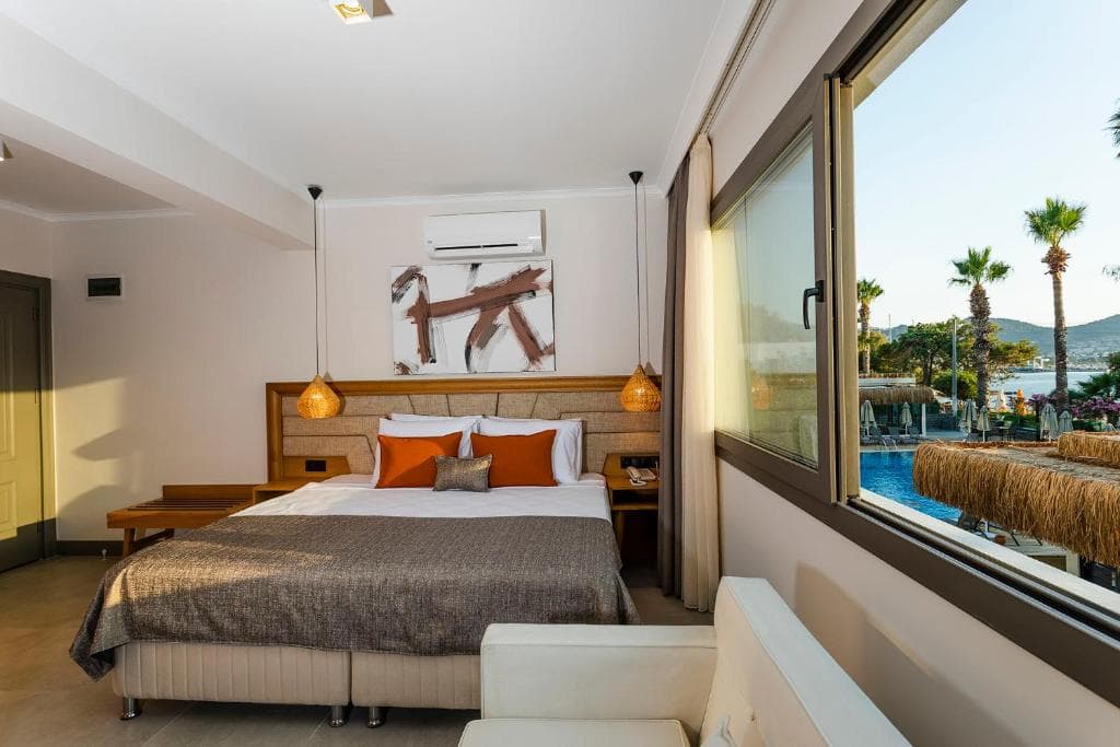 Yalipark Beach Hotel - 69