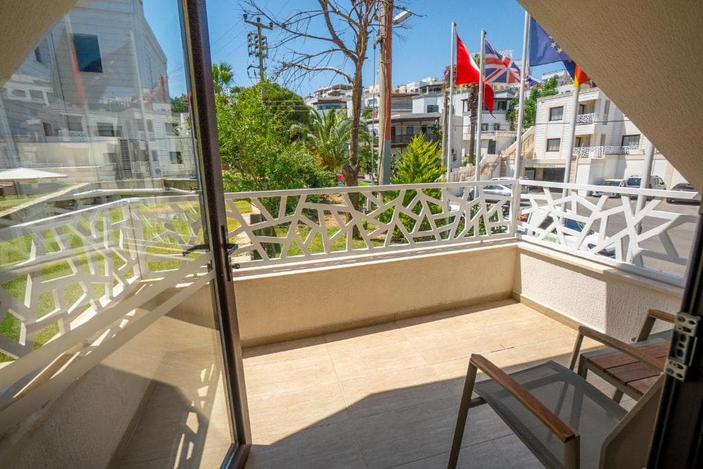 Azka Hotel - 9