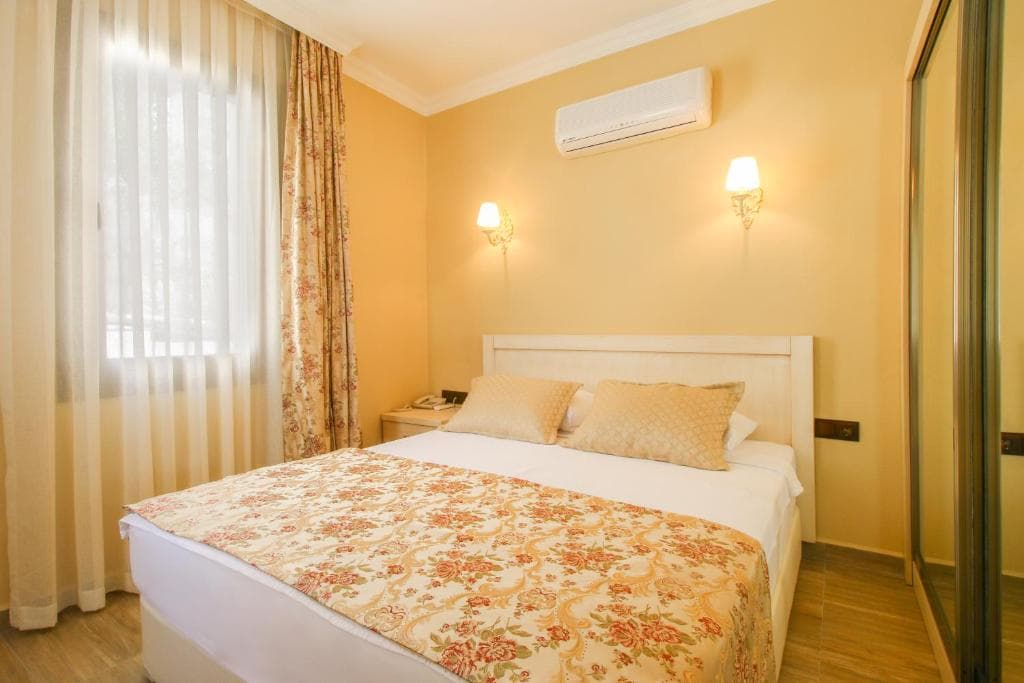 Azka Hotel - 36