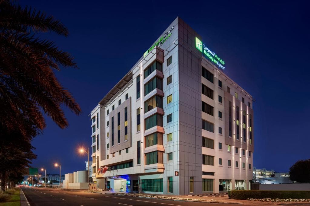 Hotel Holiday Inn Express Dubai Jumeirah - 2