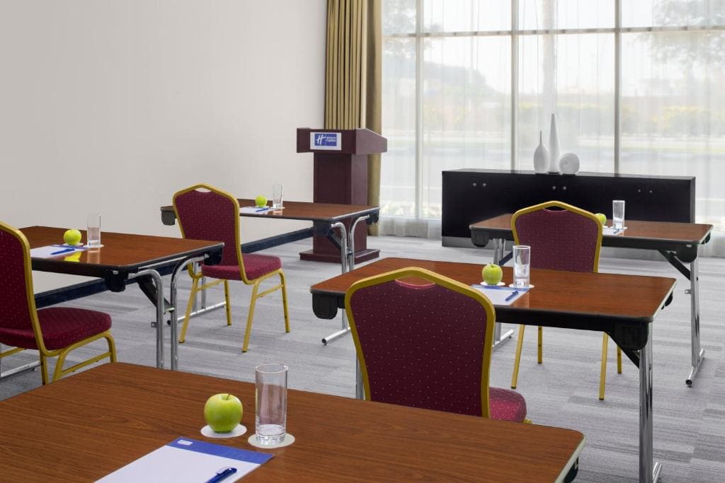 Hotel Holiday Inn Express Dubai Jumeirah - 23