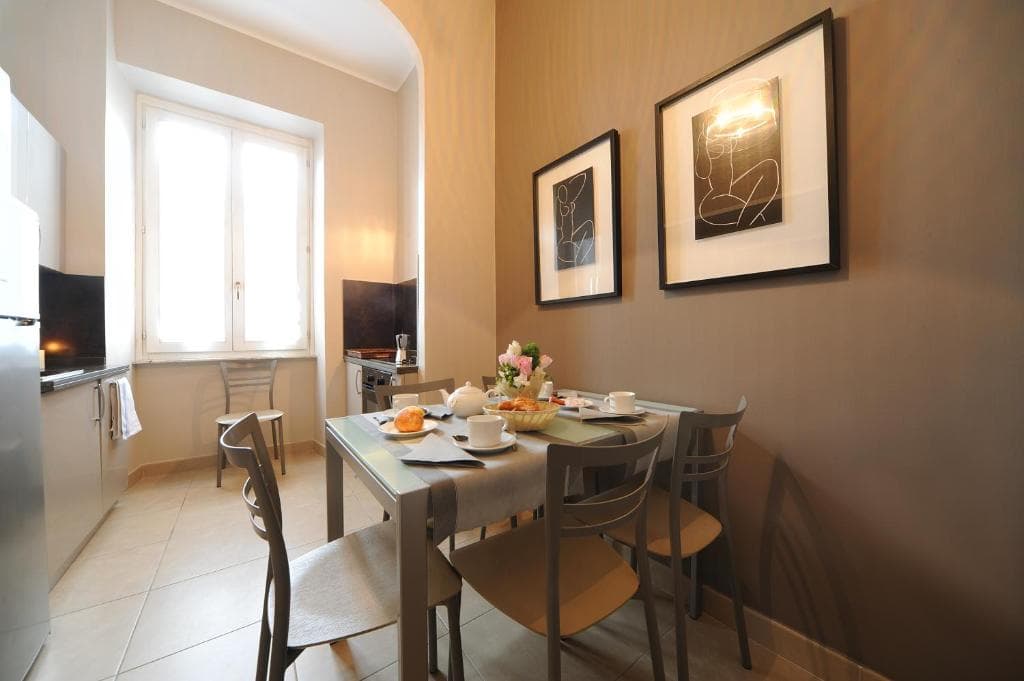 Trianon Borgo Pio - 25
