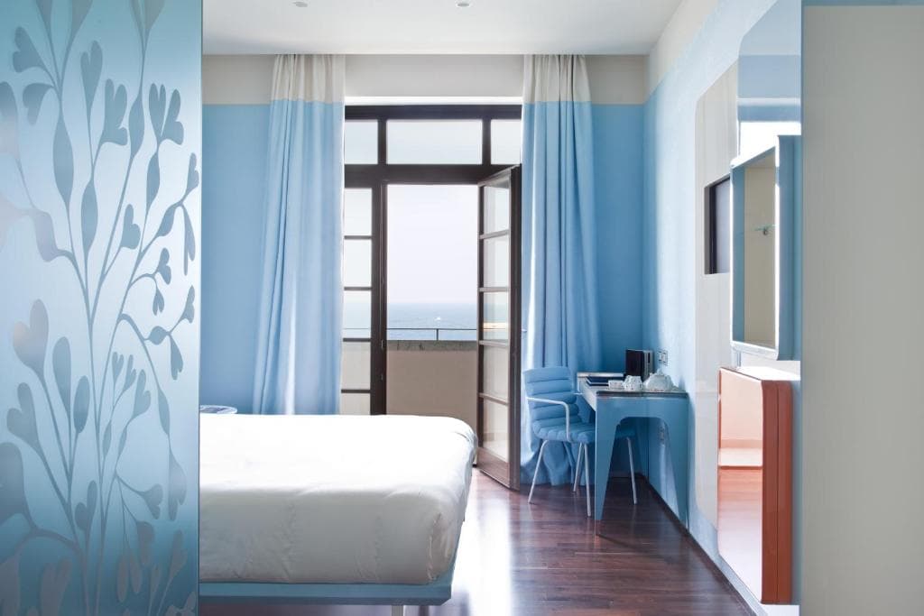 JR Hotels Bari Grande Albergo delle Nazioni - 2