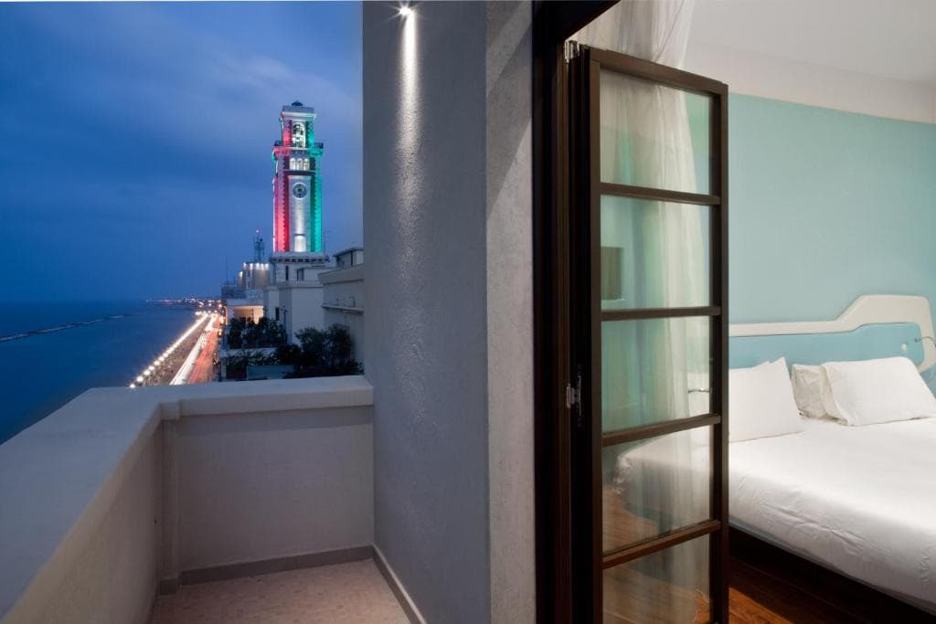 JR Hotels Bari Grande Albergo delle Nazioni - 8
