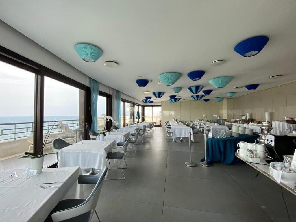 JR Hotels Bari Grande Albergo delle Nazioni - 19