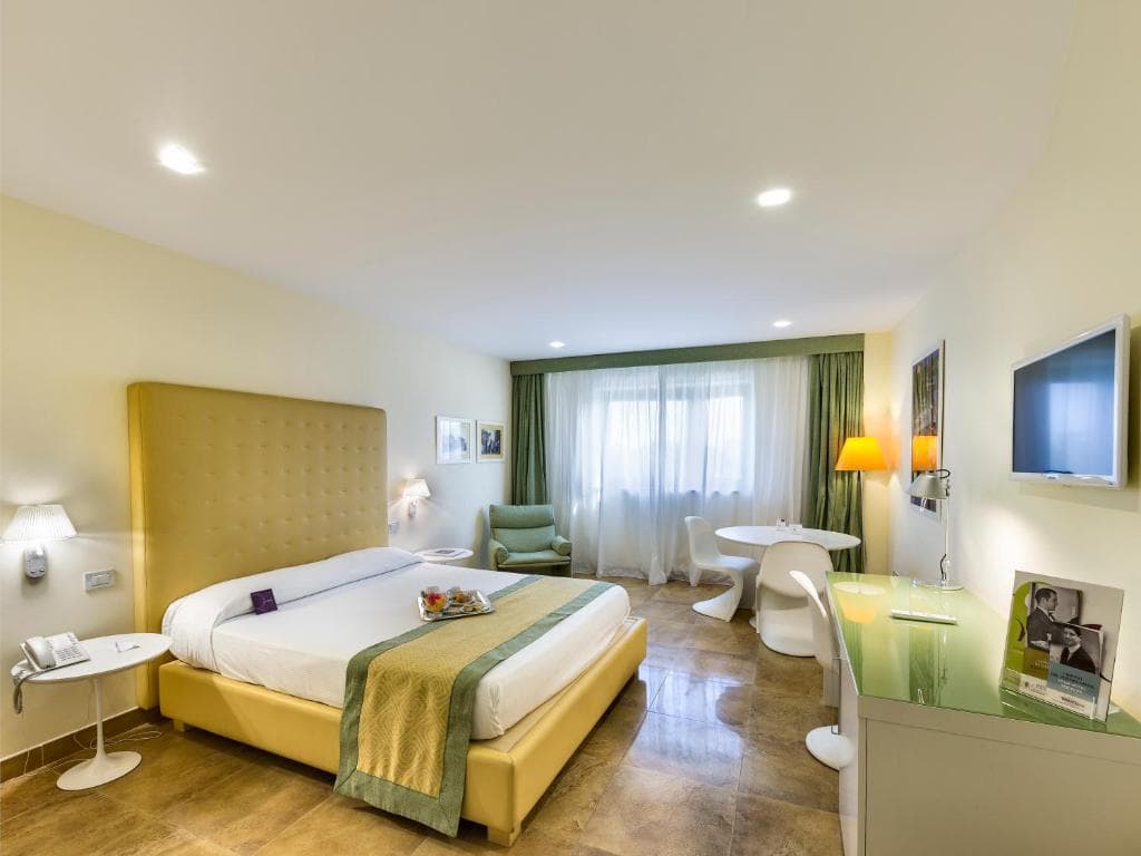 Mercure Villa Romanazzi Carducci Bari - 4