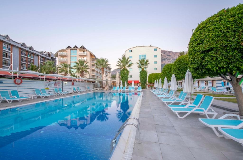 Armas Beach Hotel - 7