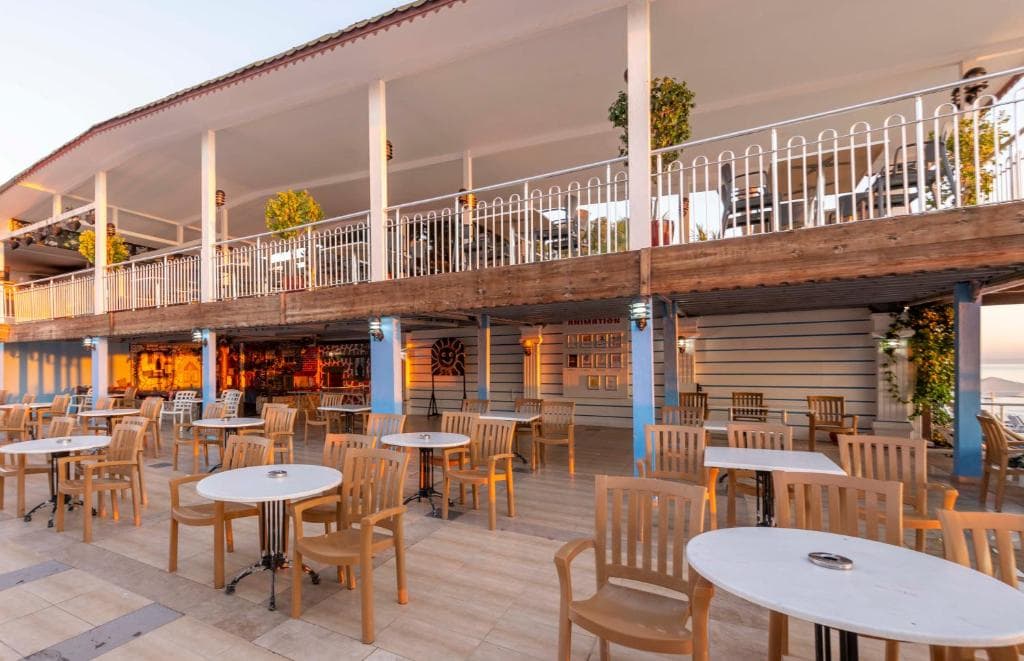 Armas Beach Hotel - 13