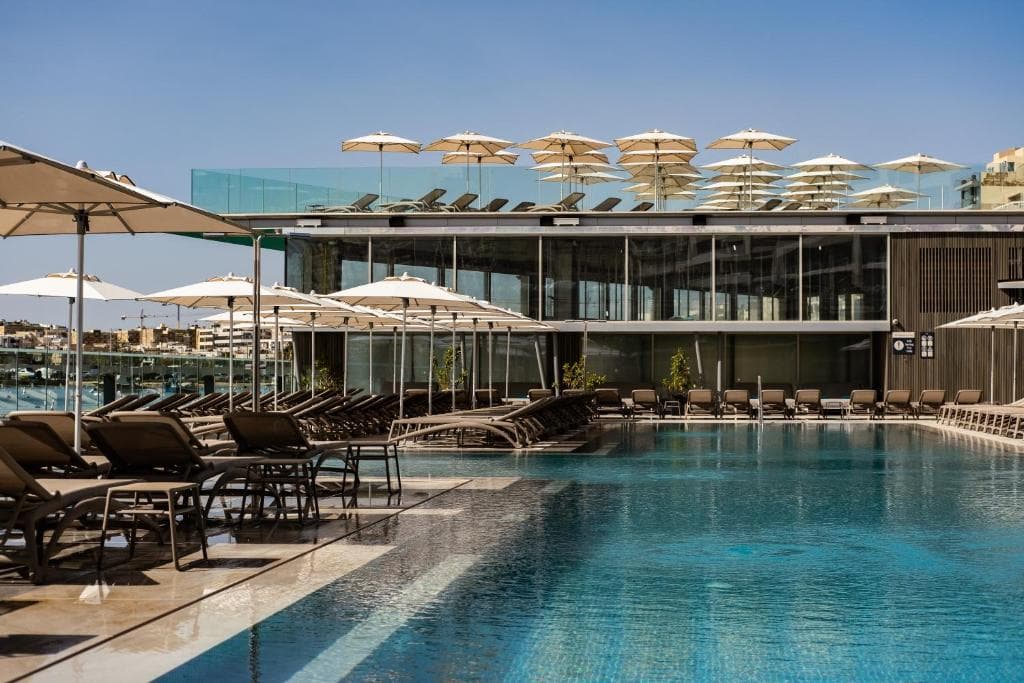 The Waterfront Hotel - 12