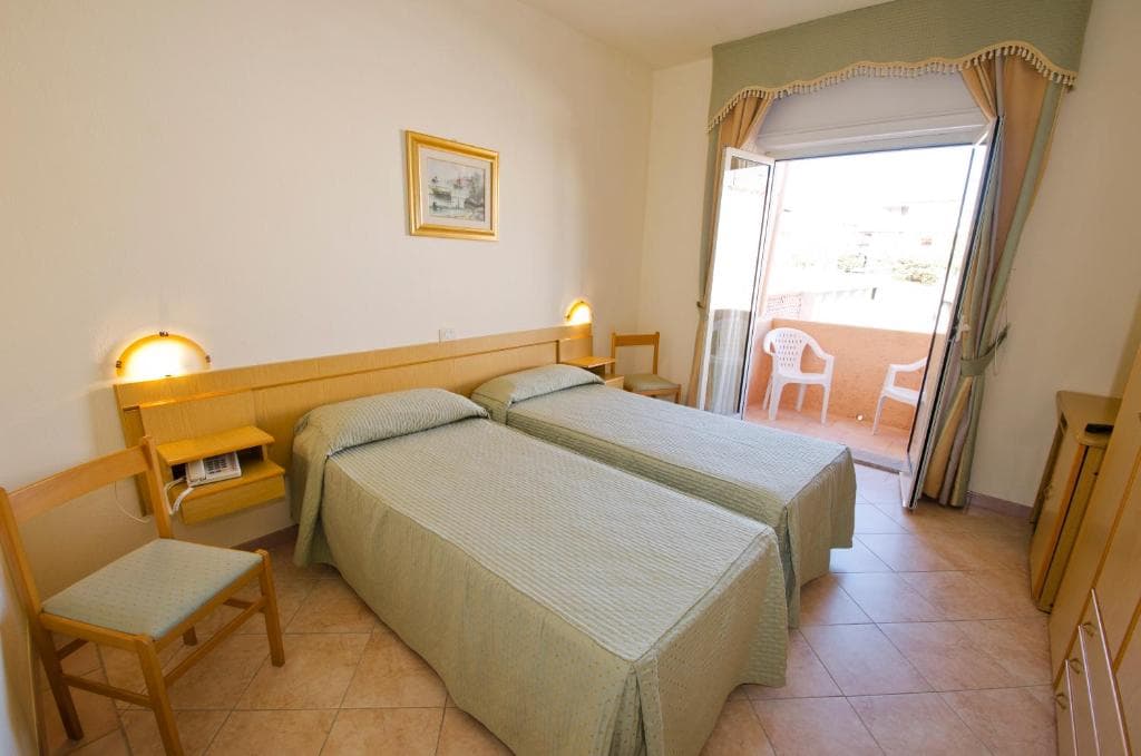 A.I.R. Hotel Gabbiano - 8