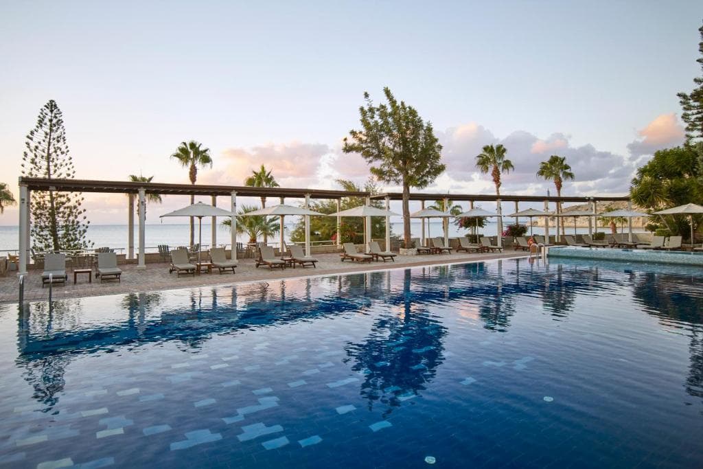 Columbia Beach Resort - 1