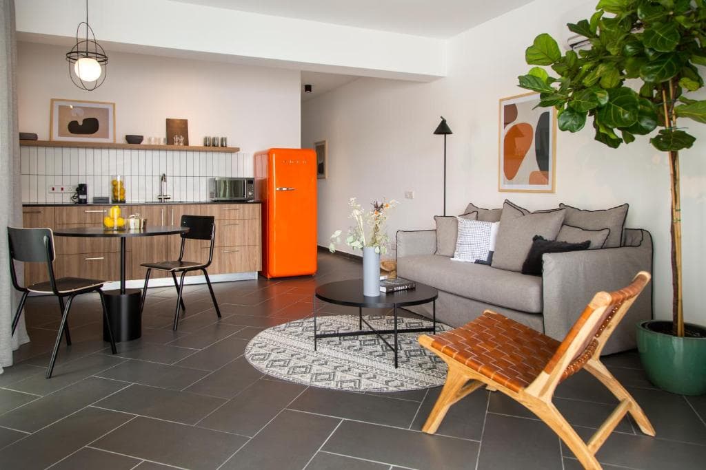 Liv Urban Larnaca - 2